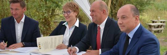 Samorządowcy z czterech województw razem przygotują program ratunkowy dla Odry