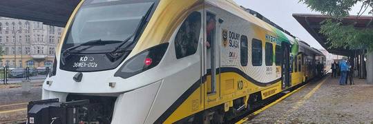 Dolnośląskie Koleje Aglomeracyjne dojadą do kolejnej gminy. Jest porozumienie samorządowców