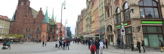 Wrocław trzecim największym miastem w Polsce! Rośnie też popularność podwrocławskich gmin