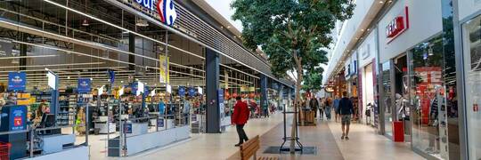 Nie tylko Carrefour. Te nowe sklepy otwarto ostatnio w Alei Bielany