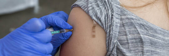 We Wrocławiu ruszają bezpłatne szczepienia przeciwko HPV. Szczepieni mają być też chłopcy