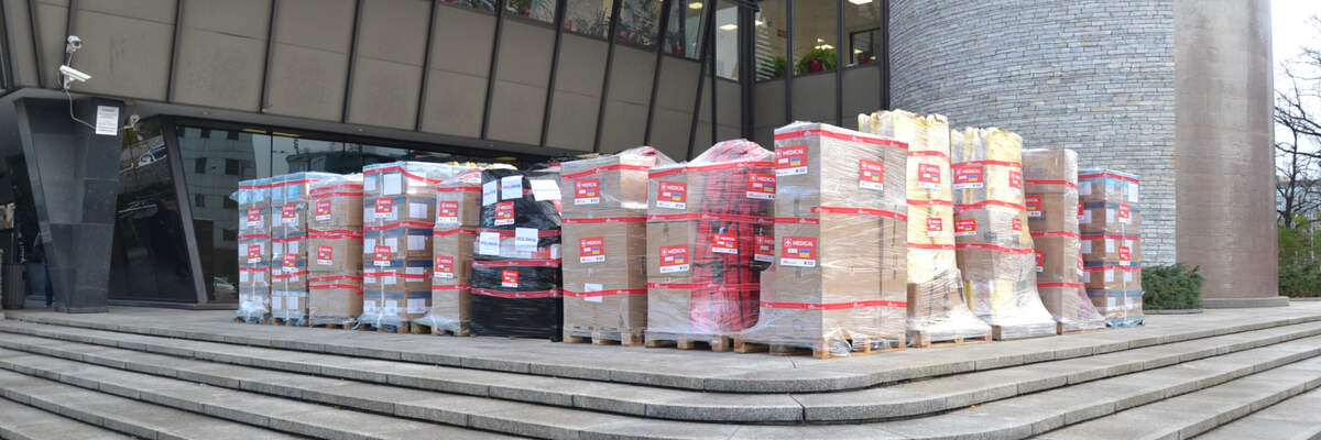 Z wrocławskiego Dolmedu ruszył warty 1 mln zł transport darów dla Ukrainy
