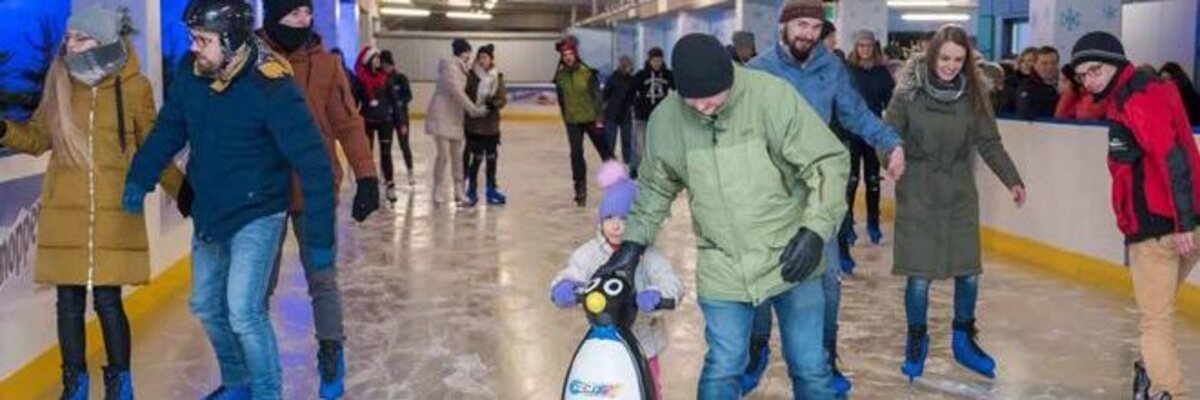Wrocław: W piątek otwarcie trzeciego lodowiska. Raz w roku można tu wejść za darmo