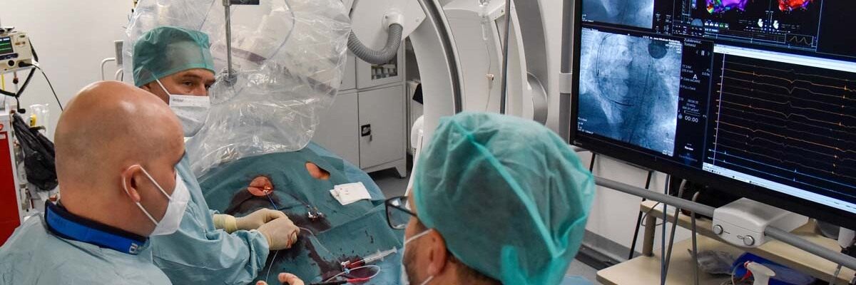 We Wrocławiu przeprowadzono pierwszą w Polsce operację biopsji mięśnia sercowego