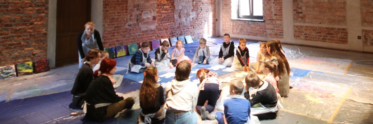 OKiS organizuje warsztaty teatralne dla dzieci z Ukrainy