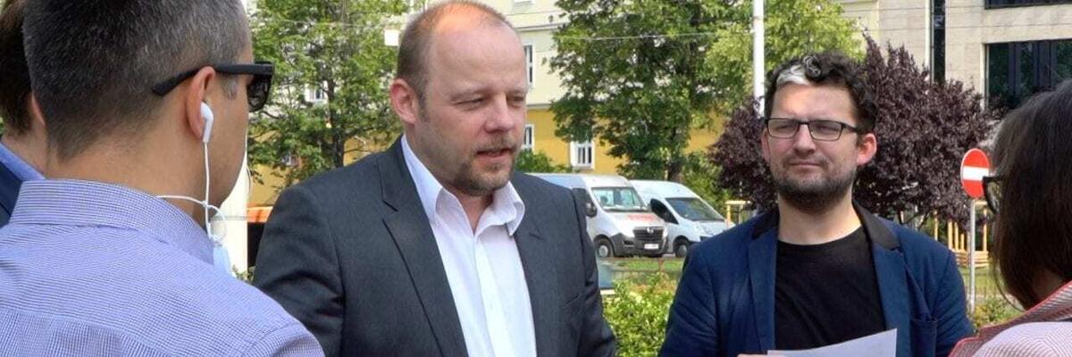 Kto i dlaczego „zdradził” opozycję w sejmiku? Wild: Ci sami, co dwa lata temu [WYWIAD]