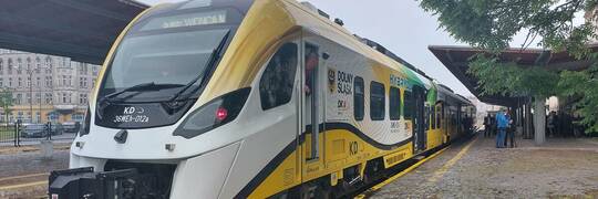 Połączenie kolejowe z Wrocławia do Piławy Górnej. Aż 19 firm zainteresowanych rewitalizacją linii 310