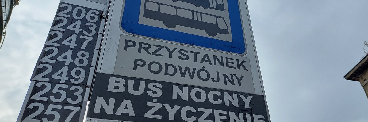 Od 1 kwietnia „mała rewolucja przystankowa” we Wrocławiu. Co się zmienia?