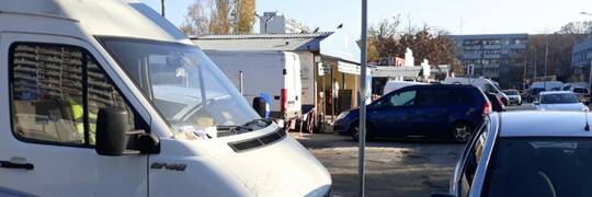 Wrocław: Zapowiada się rewolucja chodnikowo-parkingowa przy „Komandorze” [ZDJĘCIA]