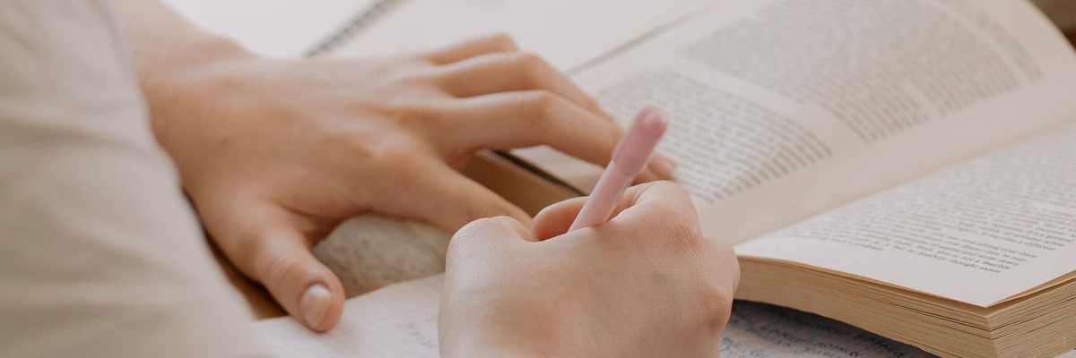 Z czego dziś matury? W poniedziałek matura 2023 z jakich przedmiotów? [21.05.2023]