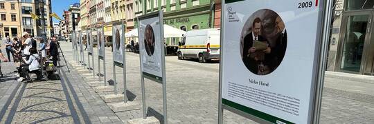 We Wrocławiu ruszyła wystawa poświęconą laureatom Nagrody Jana Nowaka-Jeziorańskiego [ZDJĘCIA]