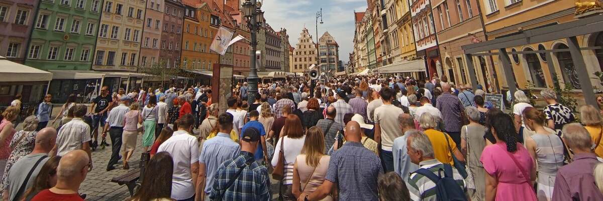 Przez Wrocław przeszła procesja Bożego Ciała [ZDJĘCIA]
