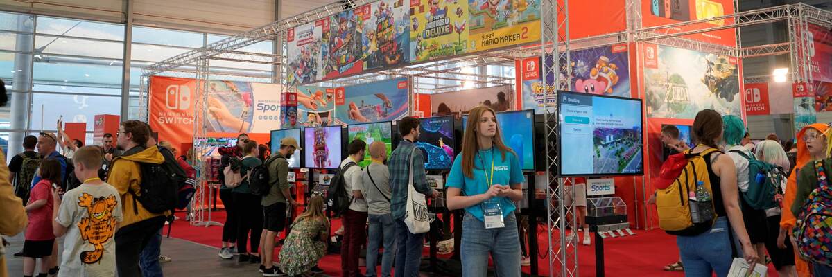 Wystartował Pyrkon. Poznańskie Targi opanowane przez tysiące fanów fantastyki [ZDJĘCIA]