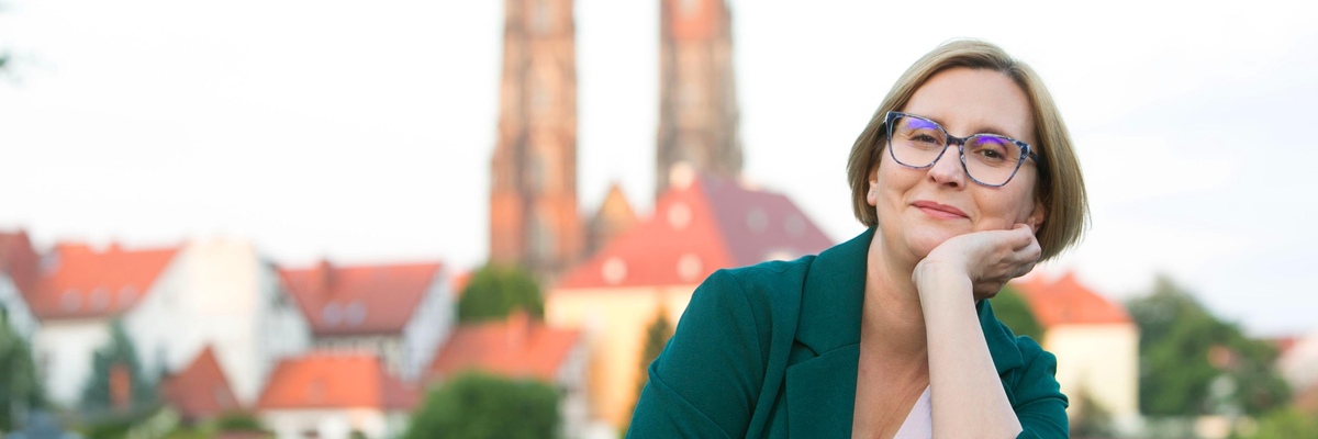 Gdzieś pomiędzy Lwowem a Wrocławiem. Rozmowa z wrocławską pisarką Moniką Kowalską