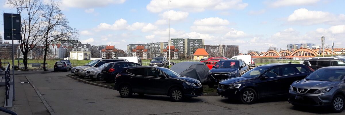 Koniec dzikiego parkingu na Kleczkowie jest bliski