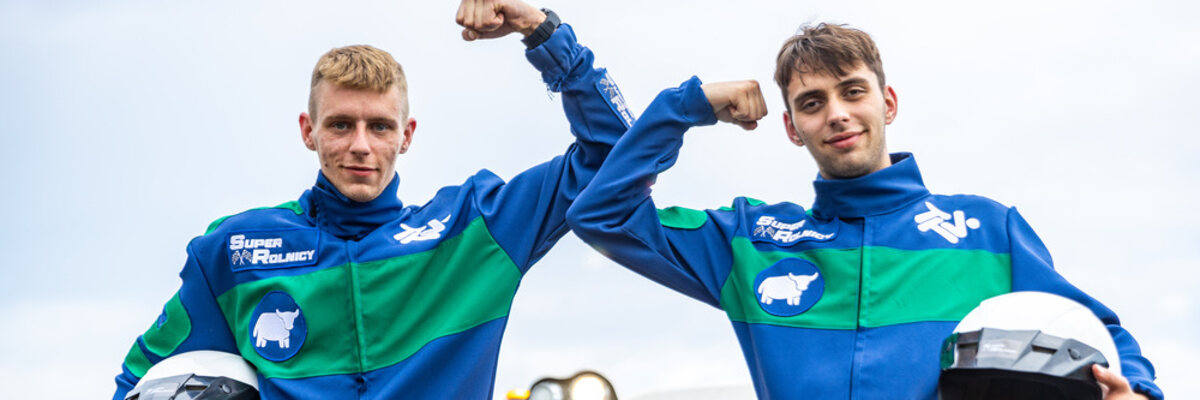 Kuba i Radek spod Oławy bohaterami nowego programu telewizyjnego „Super Rolnicy”