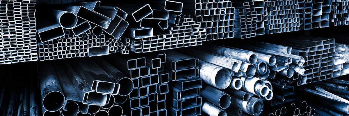 Kątowniki stalowe – dlaczego warto wybierać produkty gorącowalcowane?