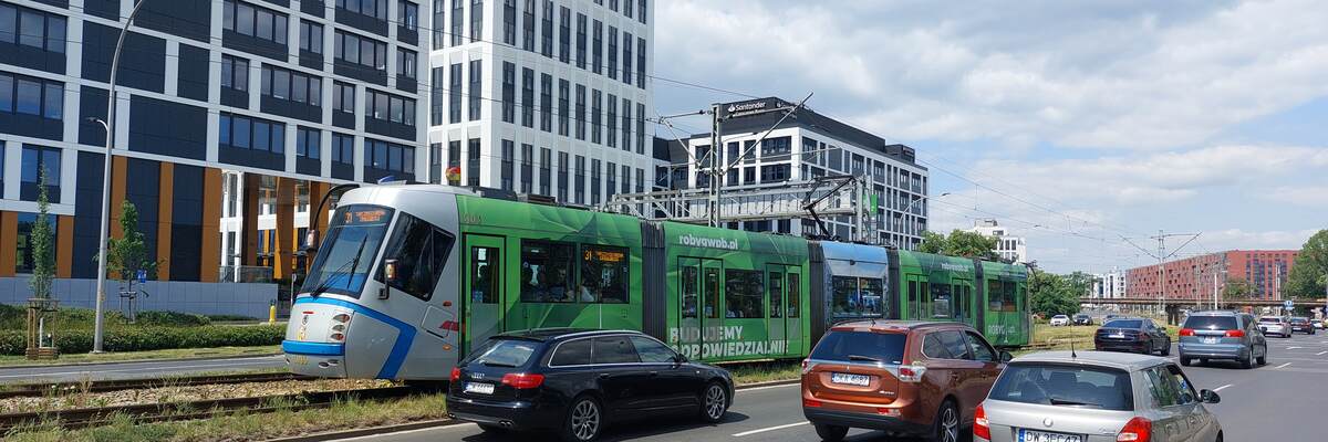 Koniec remontu na Legnickiej. Wiemy, kiedy tramwaje wrócą na swoje trasy