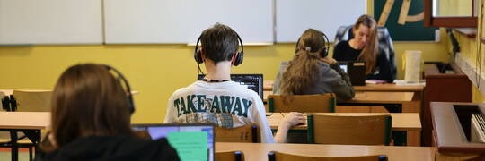 We Wrocławiu wciąż działa 5 Centrów Nauki Zdalnej dla uczniów w wieku 13-18 lat. Co to za miejsca?