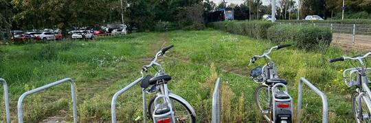 Wrocław: Miasto planuje przetarg na drogę rowerową na Karłowicach [ZDJĘCIA]
