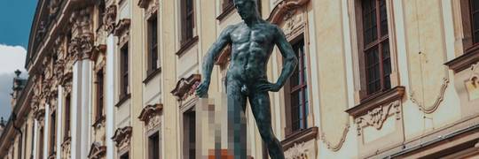 Nowy atrybut wrocławskiego Szermierza. Zobacz, co mu dali zamiast szpady [ZDJĘCIA]