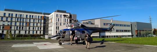 Wrocław: Policyjny helikopter przyleciał z sercem do przeszczepu [ZDJĘCIA, WIDEO]