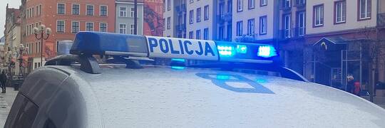 Policjanci z całej Polski oddadzą hołd wrocławskim funkcjonariuszom zamordowanym na służbie