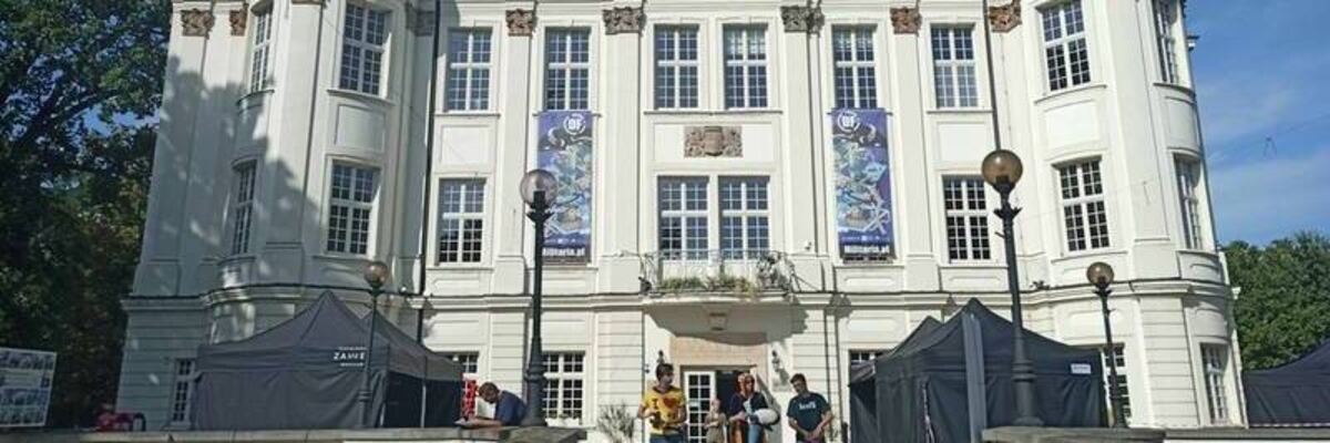 W weekend nietypowe, nocne zwiedzanie Zamku w Leśnicy. Będzie można poznać historię Bitwy pod Lutynią