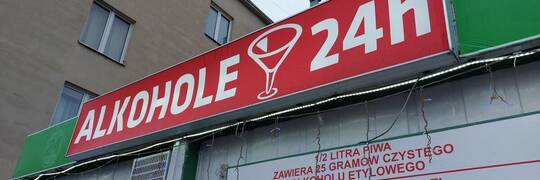 Wrocław: Rada Miejska zakazała nocnego handlu alkoholem na kolejnych 8 osiedlach [LISTA MIEJSC]