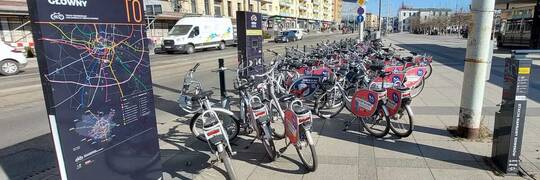 UOKiK domaga się 791 tys. zł kary od operatora wrocławskiej wypożyczalni rowerów. Klienci mogą pójść do sądu