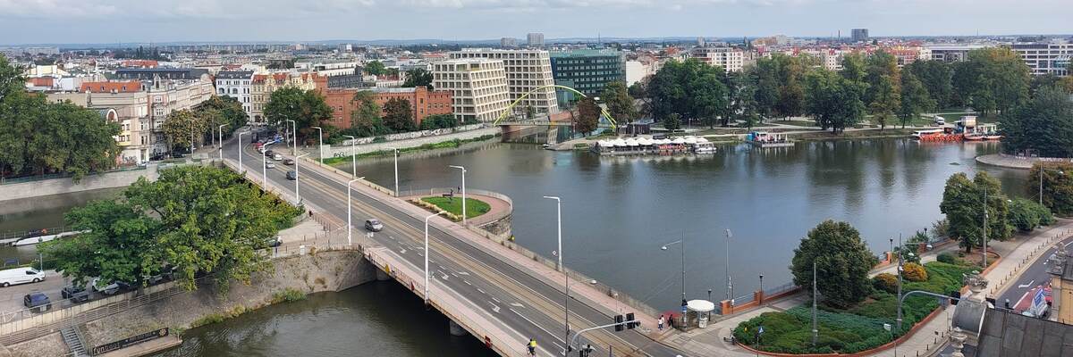Remont Mostów Uniwersyteckich we Wrocławiu. Aż 8 firm walczy o kontrakt