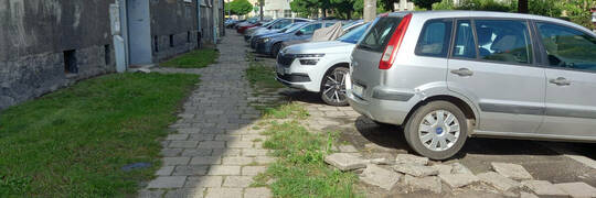 Rusza remont na Tarnogaju. Będzie nowy chodnik i miejsca parkingowe
