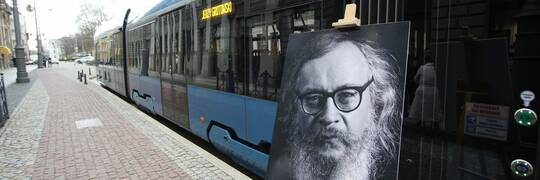 MPK kontynuuje tradycję chrzczenia tramwajów. Oto patron nowego moderusa
