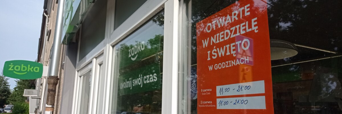 Żabka w Wielką Sobotę. Czy Żabki będą czynne po 14:00? [04.04.2026]