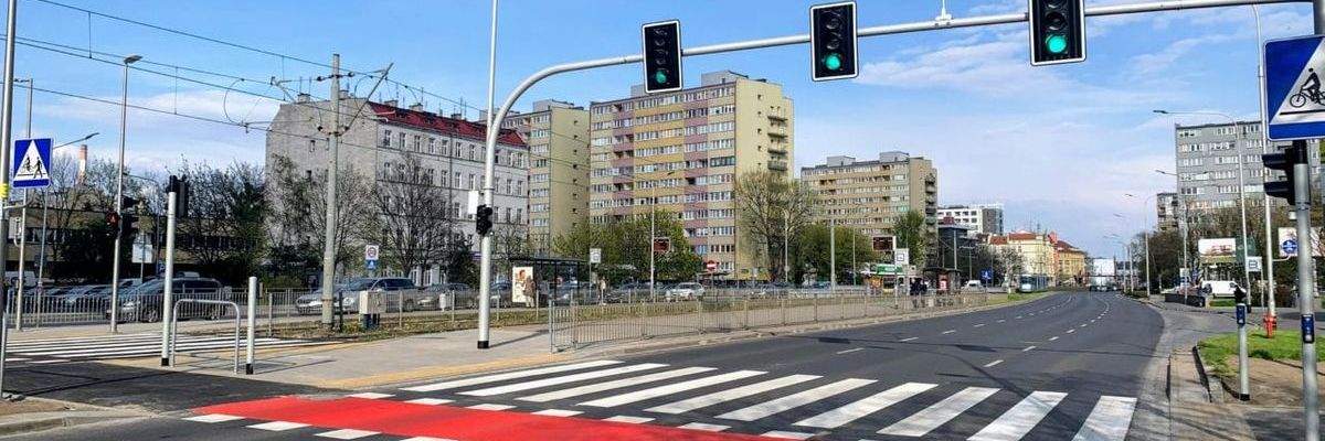 Nowe inwestycje wzdłuż Legnickiej. Przybędzie kilkaset mieszkań
