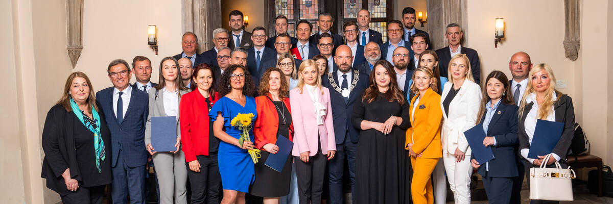Rada Miejska Wrocławia wybrała przewodniczącą. Kandydat PO znów przepadł w głosowaniu