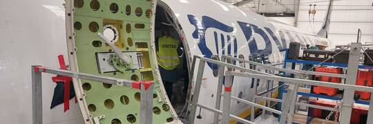 Ryanair otworzył we Wrocławiu drugi hangar do przeglądów i remontów. Zatrudni dodatkowe 300 osób