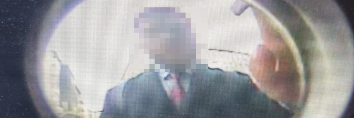 Wrocław: Kolejny oszust złapany. Mężczyznę sfotografowała kamera w bankomacie