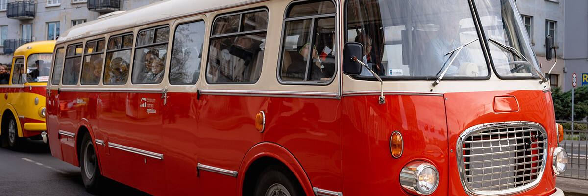 W niedzielę we Wrocławiu zlot autobusów marki Jelcz. Historyczne pojazdy przejadą przez miasto