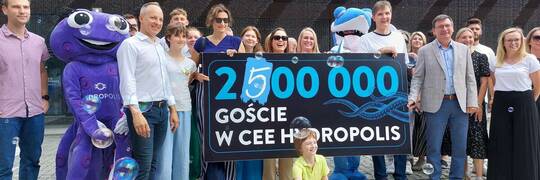2,5 miliona osób odwiedziło wrocławskie Hydropolis. Jubileuszowi goście dziś przekroczyli bramkę [ZDJĘCIA]