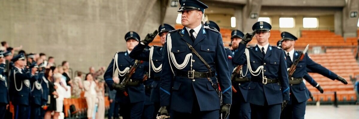 Dolnośląscy policjanci świętowali w Hali Stulecia [ZDJĘCIA]