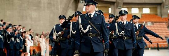 Dolnośląscy policjanci świętowali w Hali Stulecia [ZDJĘCIA]