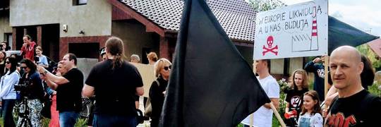 Wrocław: Mieszkańcy nadal protestują przeciwko spalarni śmieci [ZDJĘCIA]