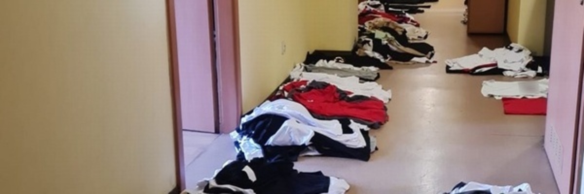 Wrocław: Sprzedawali tanią markową odzież. Okazało się, że to podróbki