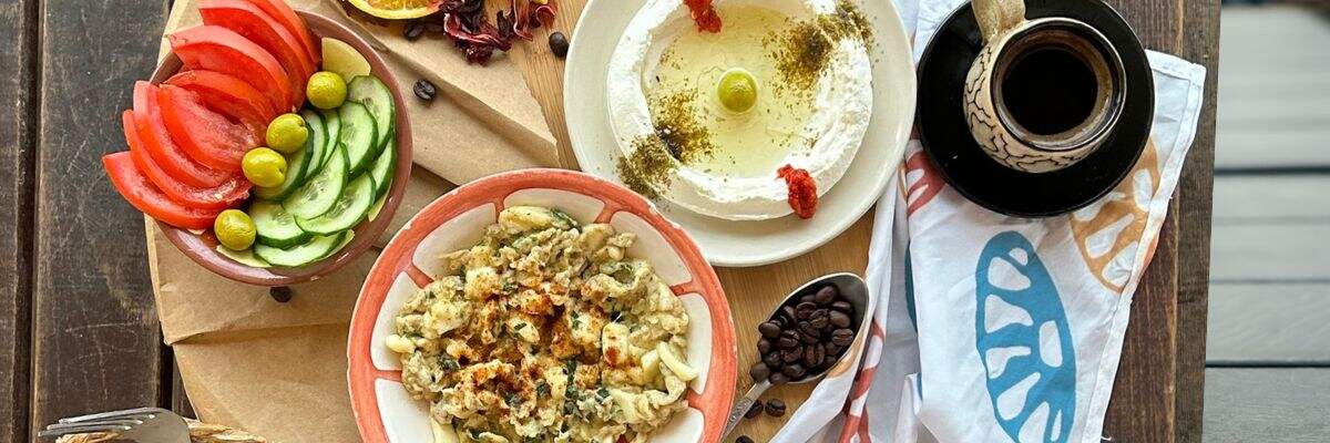 Festiwal śniadań we Wrocławiu. Gdzie zjemy halloumi skropiony migdałowo szpinakowym pesto a gdzie Crepe Suzette?