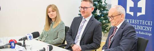 Wrocławscy lekarze przeprowadzili innowacyjny zabieg. Pierwszy raz w Polsce i czwarty na świecie!