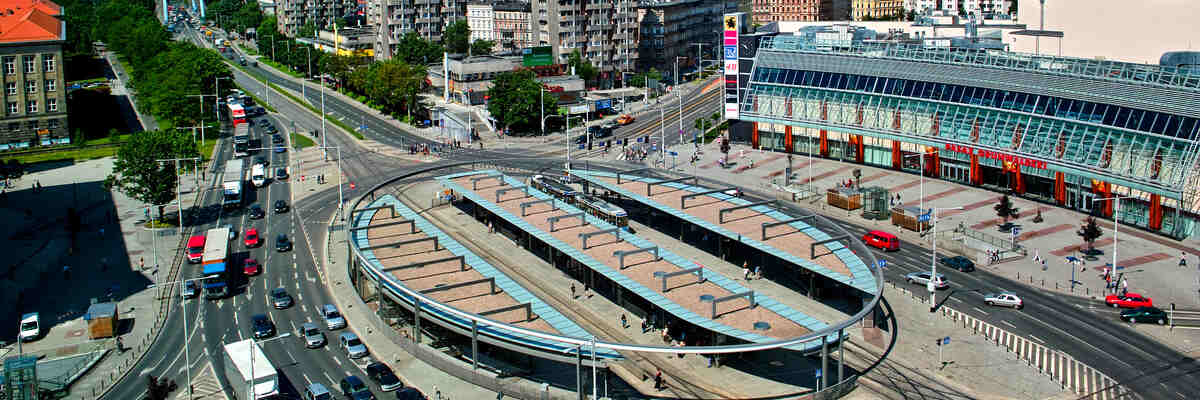Wrocław: Rondo Reagana zostanie rozbetonowane! Miasto ogłosiło przetarg na Zielone Ogrody Placu Grunwaldzkiego