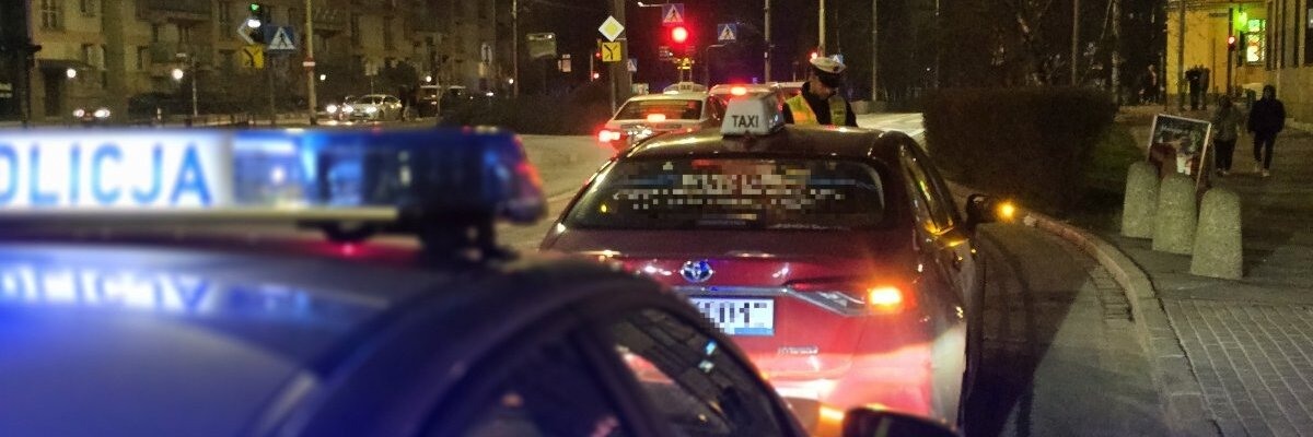 Wrocław: Masowa kontrola taksówek „z aplikacji”. 400 kontroli w jedną noc