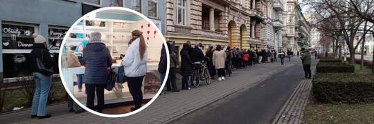 Gdy dyskonty walczą na „pączki za grosze”, wrocławianie stoją w kolejce do „Trumienki” [ZDJĘCIA]