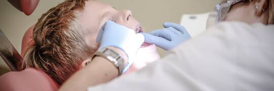 Dentysta na kartę „Nasz Wrocław”. Płacący podatki mogą bezpłatnie skorzystać z prywatnej wizyty
